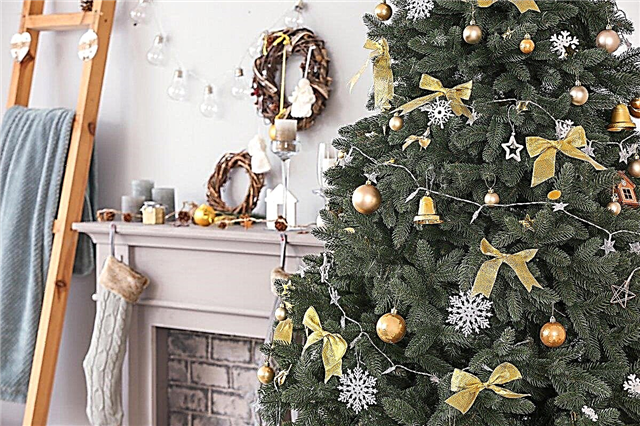Christmas tree decoration styles